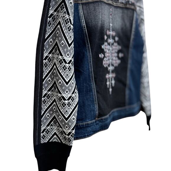 Reba Embroidered Denim Jacket Aztec Knit Sleeves Boho Wester Approx. M - Picture 8 of 8